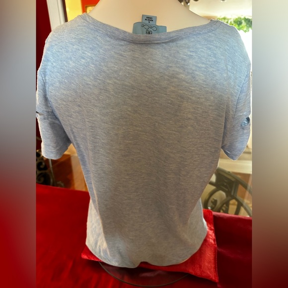 CeCe WOMEN SHORT SLEEVES WITH CUTE DETAILS T SHIRT SOFT BLUE SIZE S - Picture 3 of 7